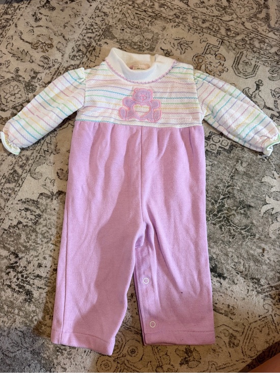 healthtex Other - Vintage healthtex Pink and White Baby One-Piece with Bear Applique